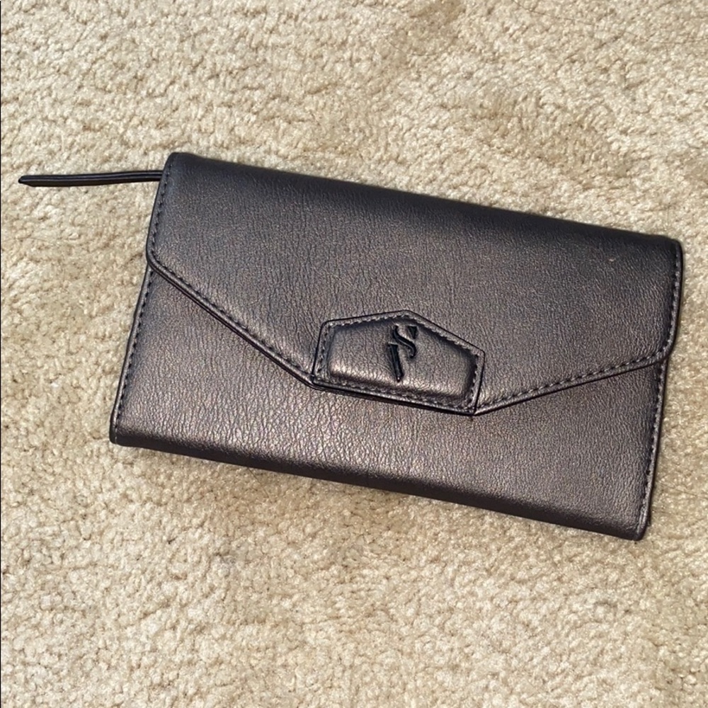 vera wang wallet